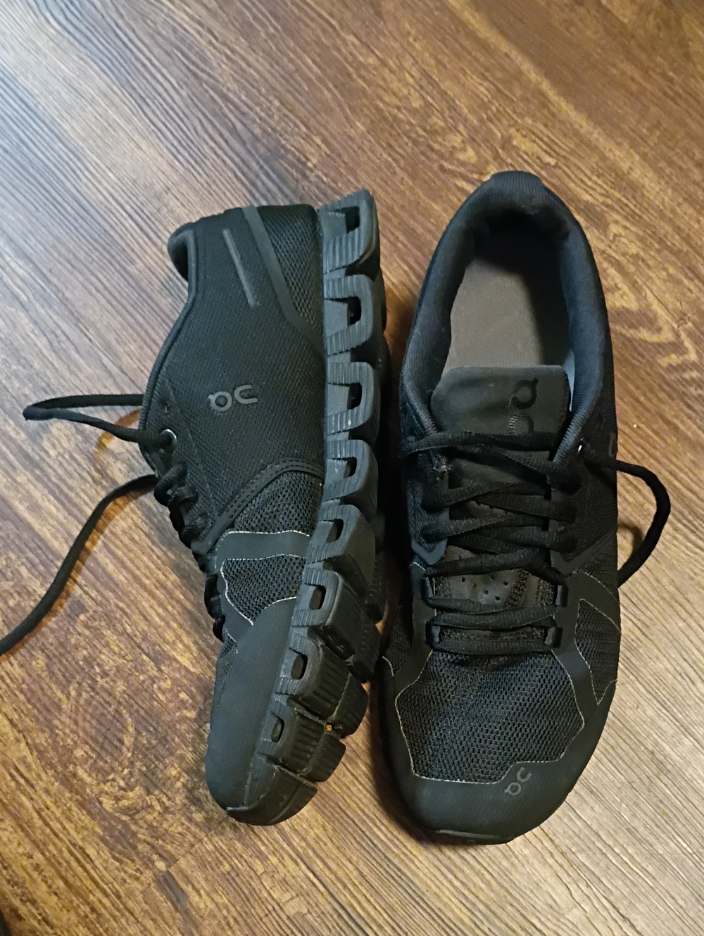 On Running Running Men's Black Cloud Running Sneakers Shoes Size 9 Athletic Walk